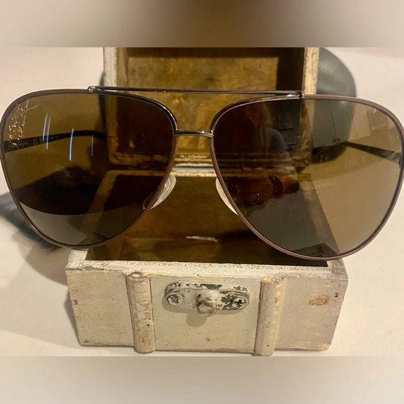 Salvatore Ferragamo Gradient Aviator Sunglasses - Retails $385 NEW AUTHENTIC - Picture 7 of 13